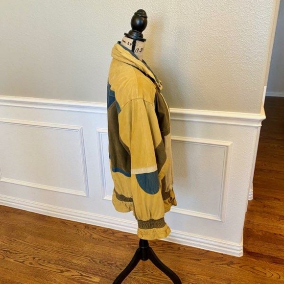 Winter Jacket - Picture 2 of 4